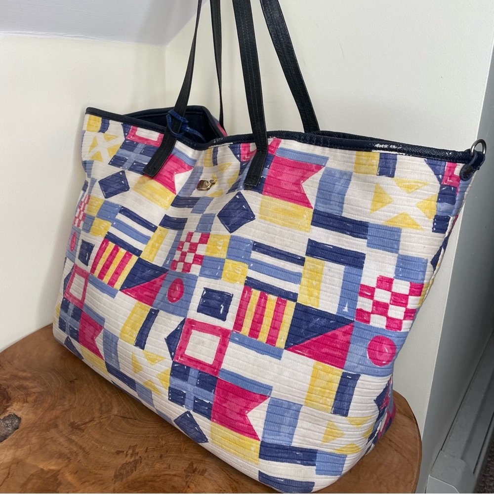 Vineyard Vines Nautical Sail Flags Shoulder Bag / Tote View 4